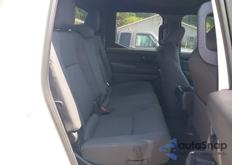 2024 Toyota Tacoma Sr 4Wd z USA, uszkodzony, nr VIN 3TYLD5KN5RT002073